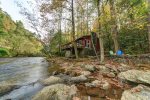 River Haus offers an intimate experience of the Chattahoochee River.